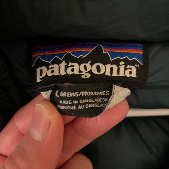 Patagonia Men's Down Sweater - Large - Picture 5 of 7